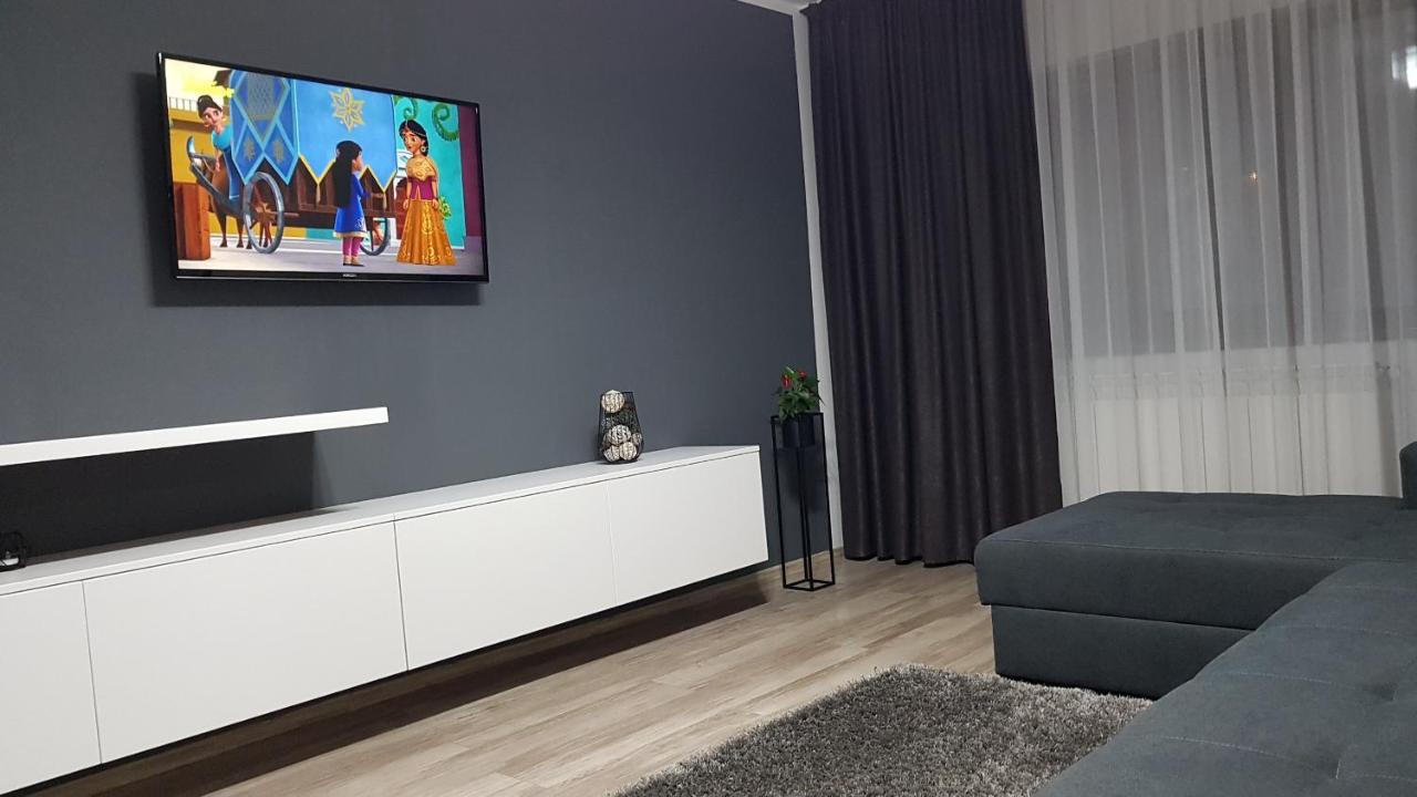 Mary Apartment Galaţi エクステリア 写真